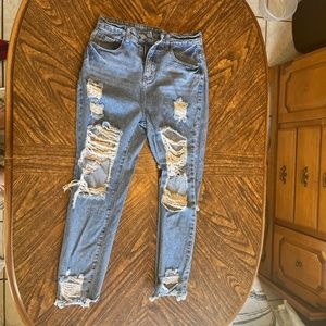 High waisted holy jeans